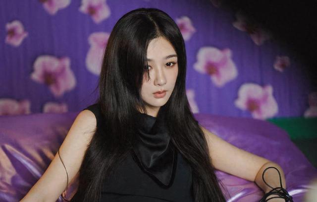 年轻新秀大放异彩,成为焦点人物 年轻新秀大放异彩,成为焦点人物