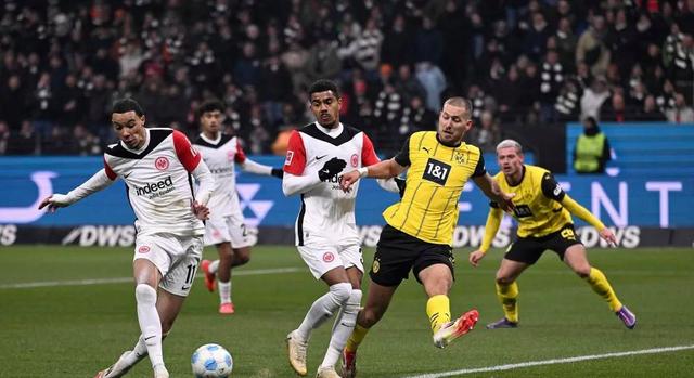 开云APP-包含威震天下：多特蒙德主场四球大胜法兰克福的词条