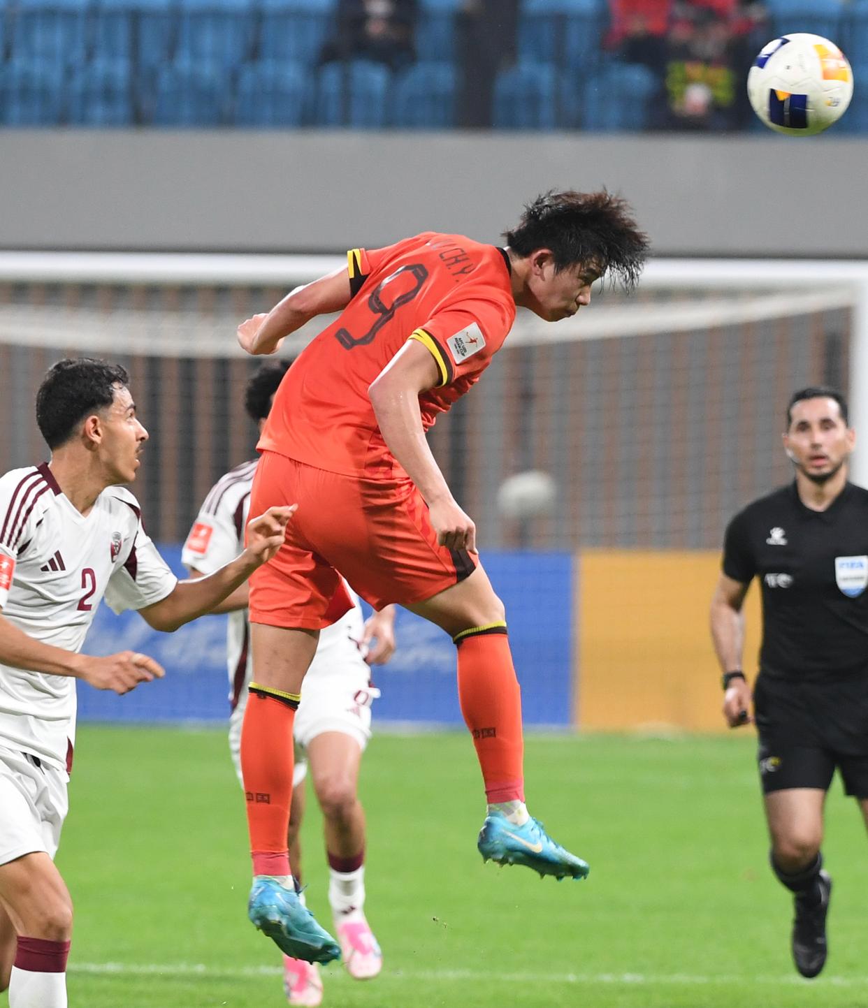 关于亚洲足球强队战术独具匠心，打破传统的信息