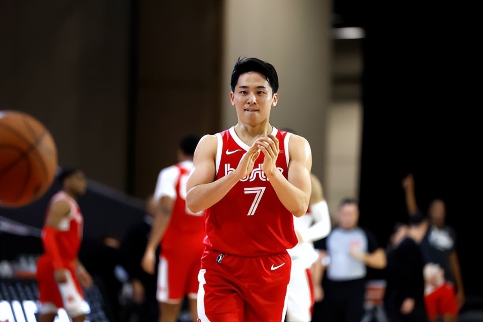 关于灰熊队控卫表现亮眼,球队取得连胜的信息 关于灰熊队控卫表现亮眼,球队取得连胜的信息