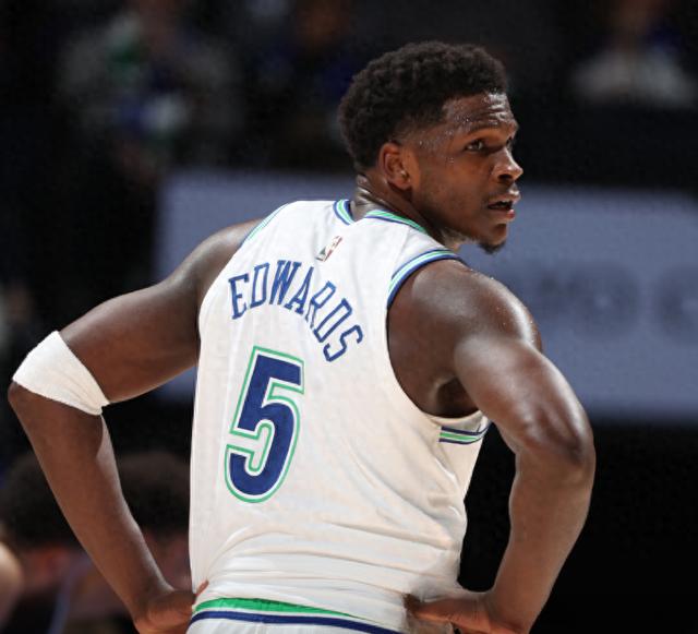 开云体育入口-包含篮网队实力崭露头角，新赛季或有不俗表现的词条