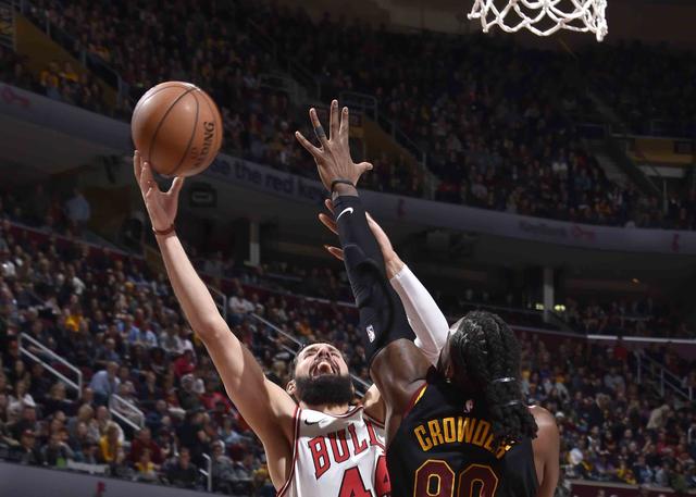 开云官网-克罗地亚客场负于荷兰，遗憾错失欧锦赛资格