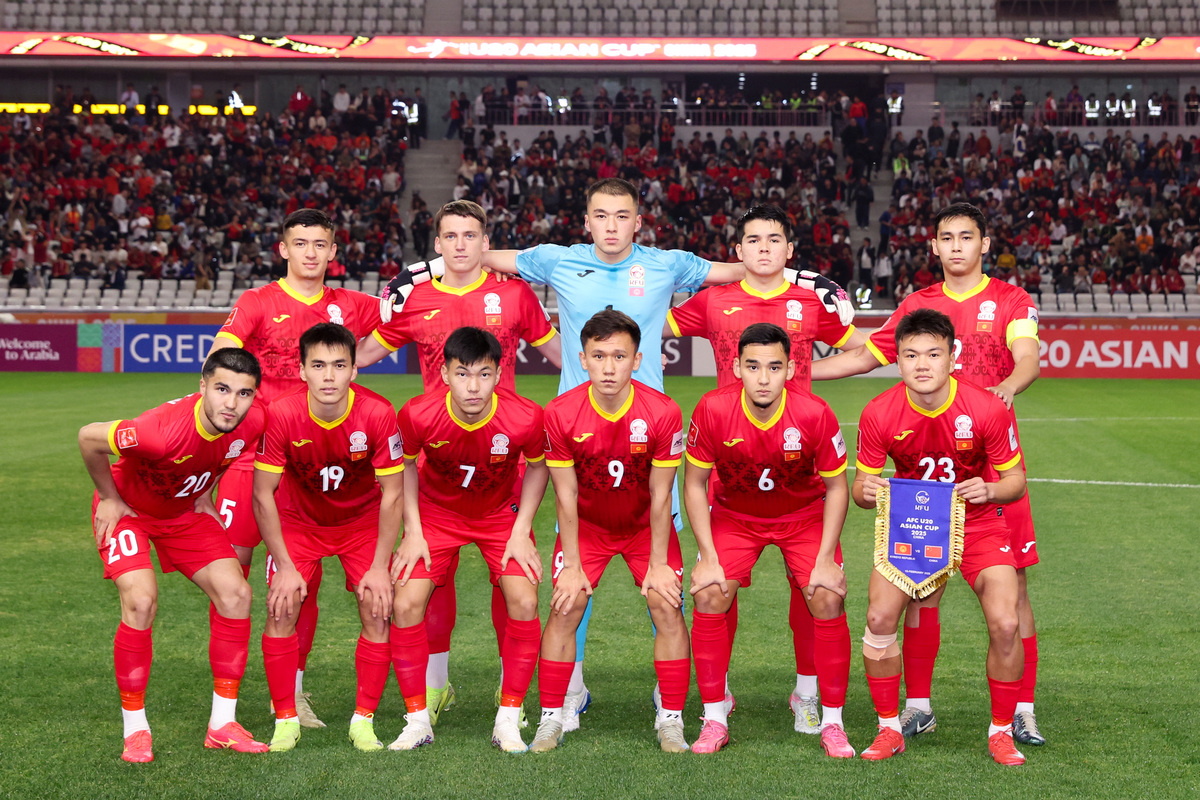 中国足球队在亚洲比赛中斩获冠军荣誉 中国足球队在亚洲比赛中斩获冠军荣誉