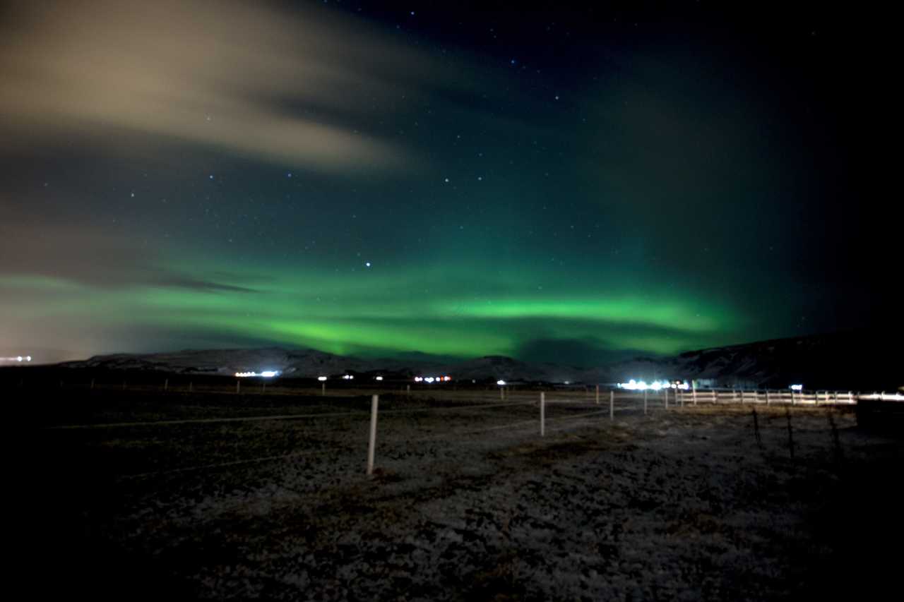 冰岛主场遭逆转，小组出线前景蒙阴霾的简单介绍