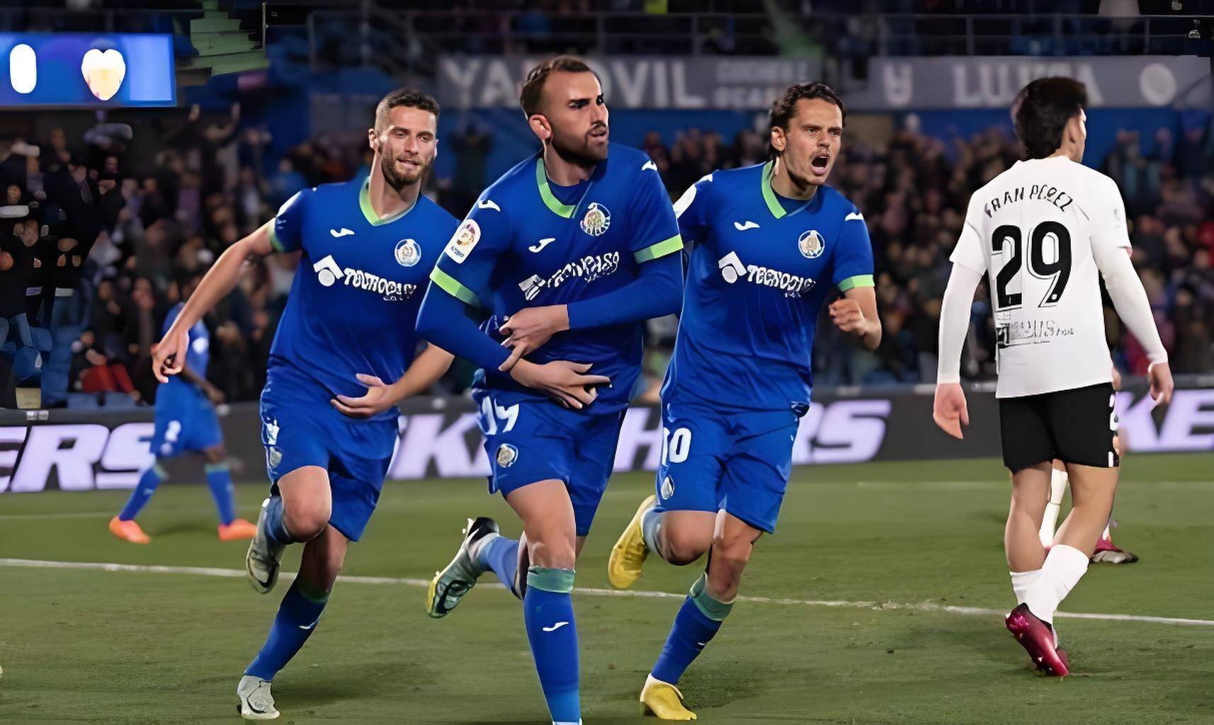 包含水晶宫客场惊险获胜,保级前景微微晴朗!的词条 包含水晶宫客场惊险获胜,保级前景微微晴朗!的词条