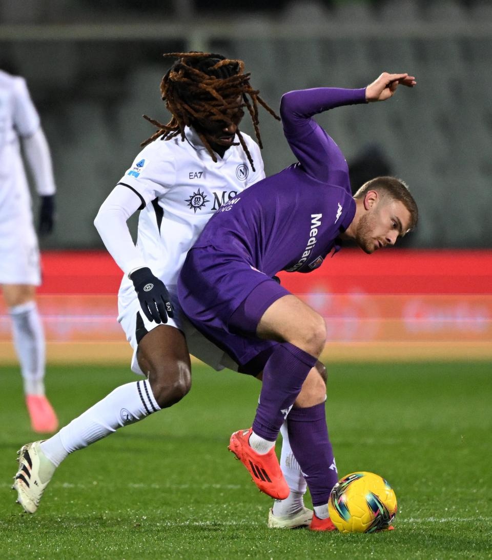 包含那不勒斯客场逆袭,险胜对手的词条 包含那不勒斯客场逆袭,险胜对手的词条