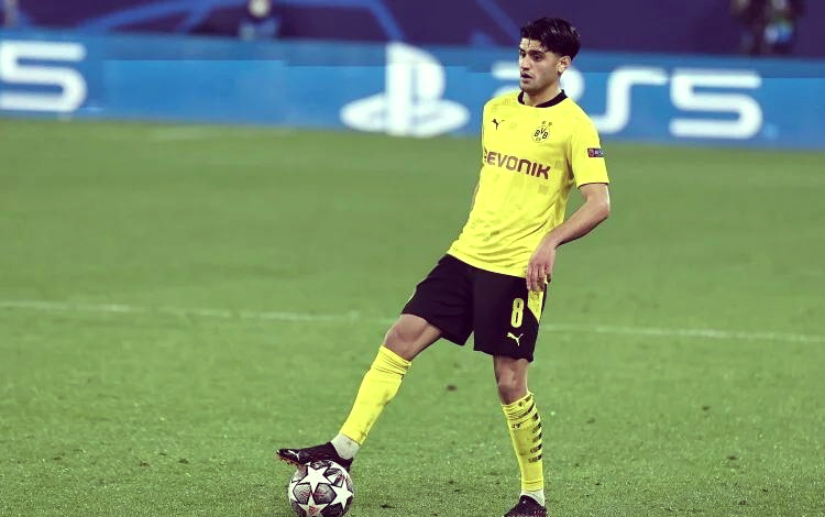 科隆球队惨遭失败，全队沮丧