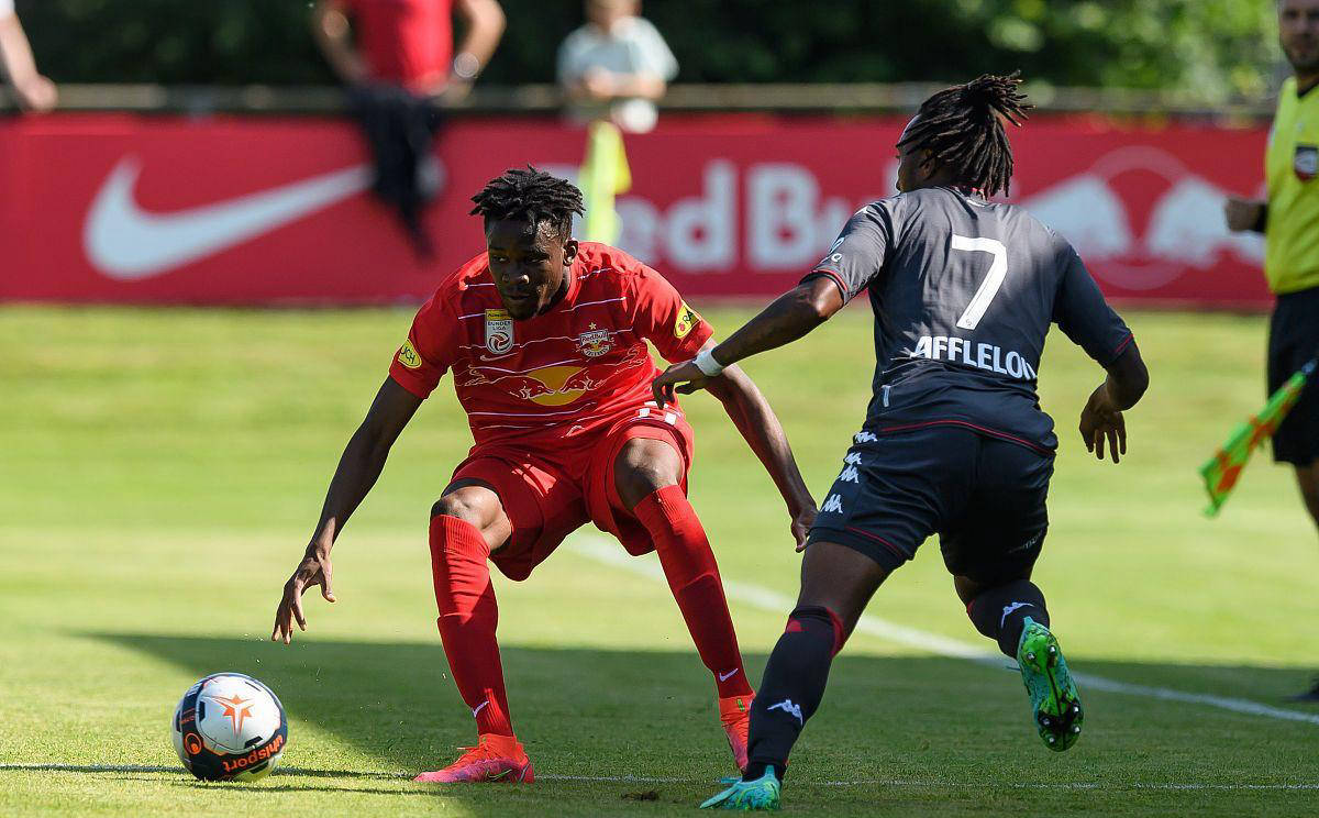 包含摩纳哥在比赛中表现强势,获得胜利的词条 包含摩纳哥在比赛中表现强势,获得胜利的词条