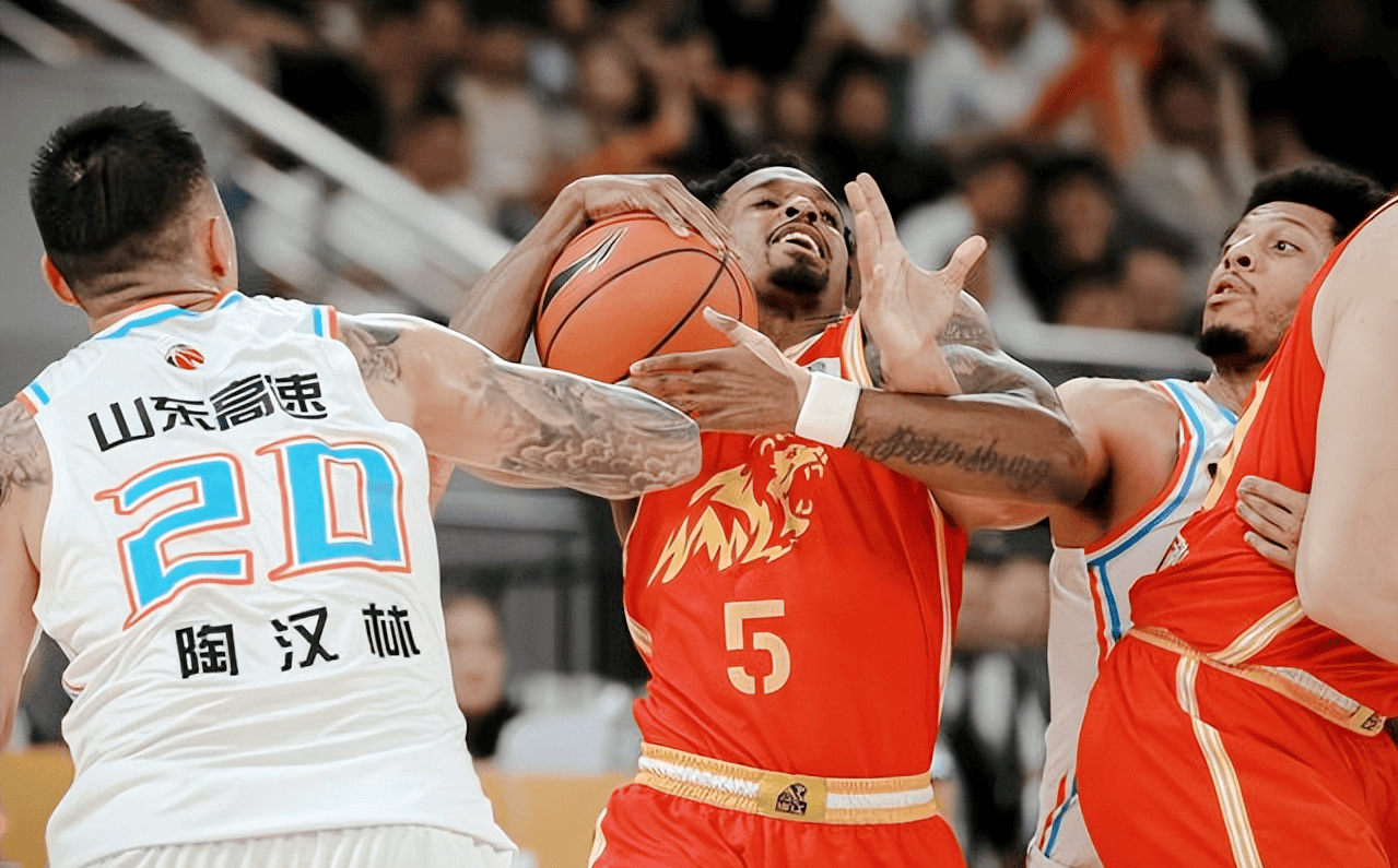 开云体育官方网站-河南男篮遭遇连败，球队亟需调整战术