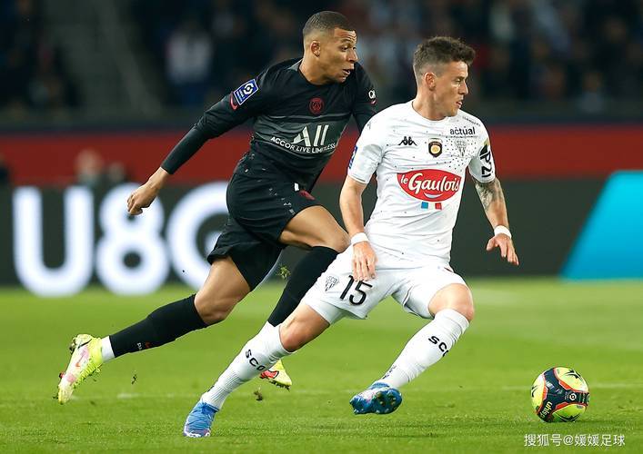 包含法甲球队豪取三分,实力不容小觑的词条 包含法甲球队豪取三分,实力不容小觑的词条