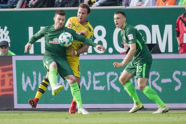 不莱梅球员打破僵局，取得胜利的简单介绍