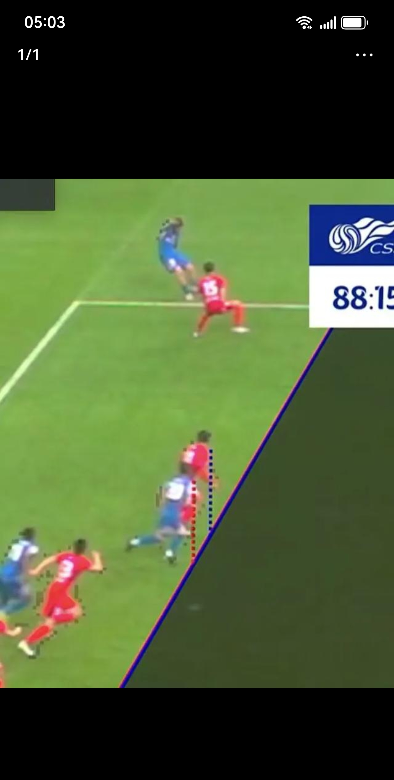 比分胶着的比赛场面,一触即发 比分胶着的比赛场面,一触即发