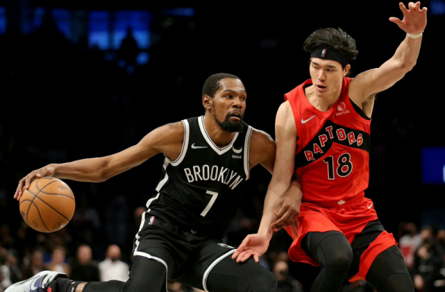 开云APP-尼克斯负于篮网，大卫德维迪亚斯出战