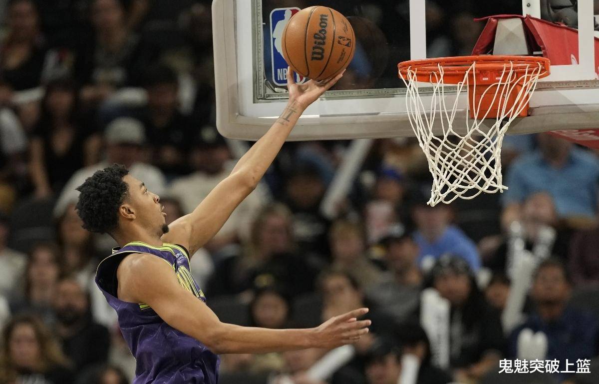 勇士再胜鹈鹕,保持不败势头的简单介绍 勇士再胜鹈鹕,保持不败势头的简单介绍