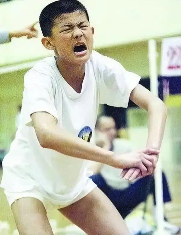 中国羽毛球队绝地反击印尼羽毛球队,谌龙完成帽子戏法的简单介绍 中国羽毛球队绝地反击印尼羽毛球队,谌龙完成帽子戏法的简单介绍