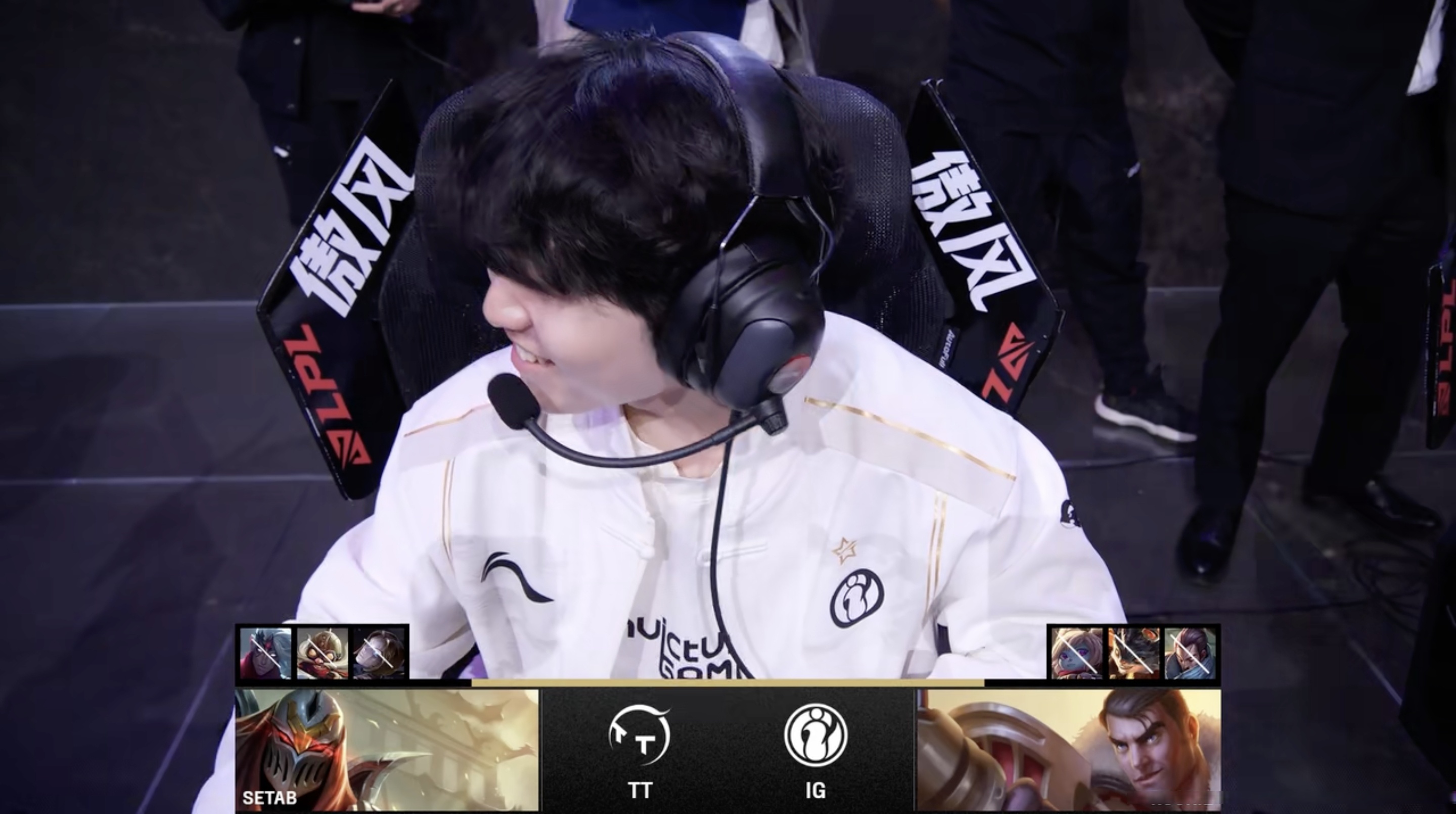 EDG鏖战SHR，Deft完成帽子戏法的简单介绍