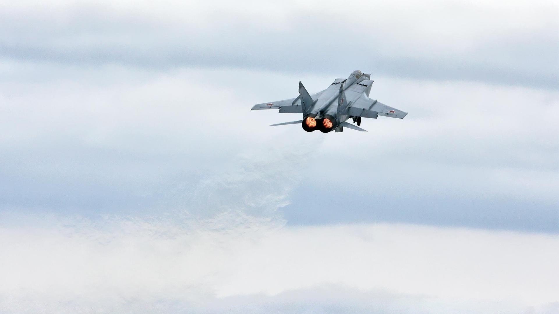 开云体育平台APP-奥纳纳神扑定乾坤！利物浦险胜委内瑞拉晋级