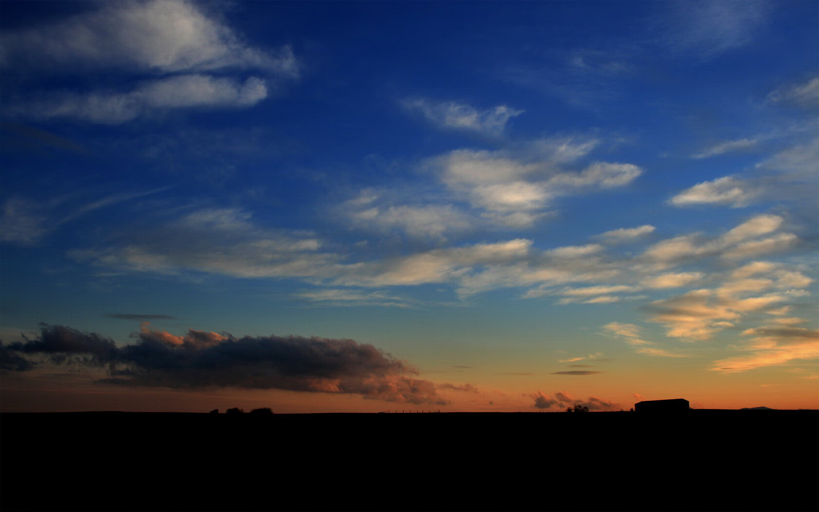 霍勒迪掌控迈阿密之夜，硬汉攻防封杀尼克斯 铸就热火风骨