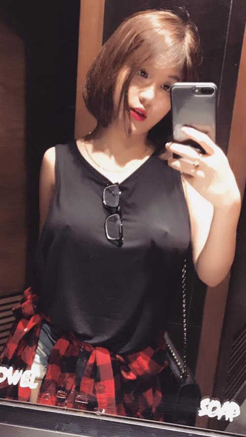 卡塞米罗的节奏交响曲，AC米兰对阵巴拉圭的战术革命